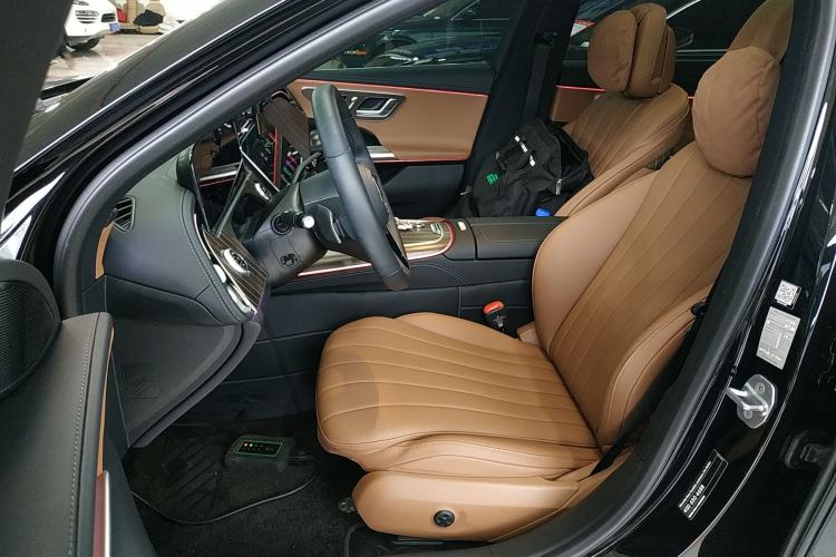 Used Mercedes-Benz E-Class 2025 E 300 L Stylish Model
