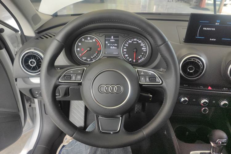 Used Audi A3 2016 Limousine 35 TFSI Prestige Edition