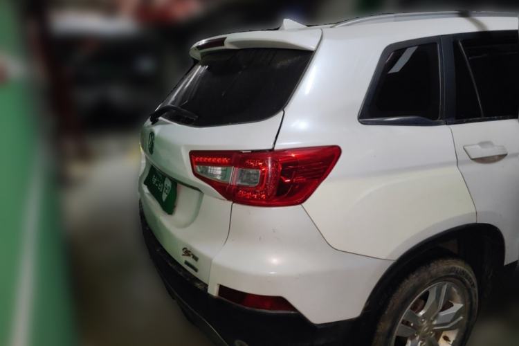 Used CHANGAN CS75 2016 2.0L Manual Luxury Version China V Standard Rear