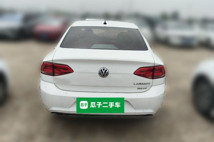 Used Volkswagen Lamando 2017 280TSI DSG Comfort Edition Rear