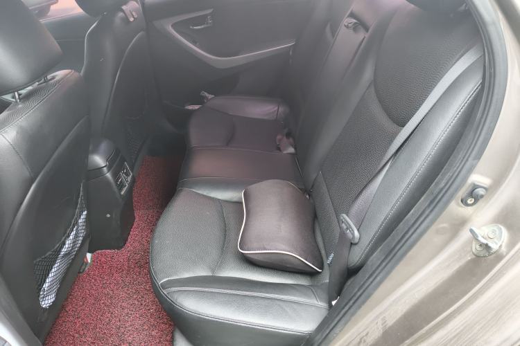 Used Hyundai Elantra (5th Generation / Langdong) 2013 1.6L Automatic Luxury Model
