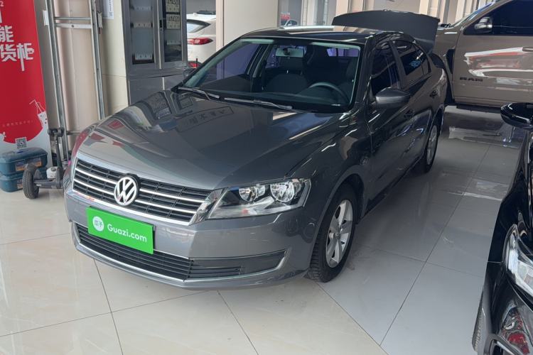 Used Volkswagen Lavida 2013 Revised Classic 1.6L Automatic Fashion Edition