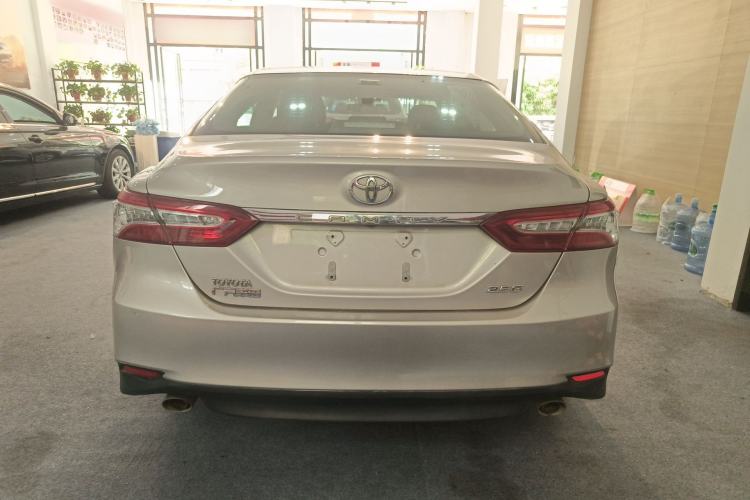 Used Toyota Camry 2018 2.5G Luxury Edition Rear