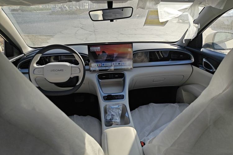 Used Geely Galaxy Geome 2025 310km Dream Edition
