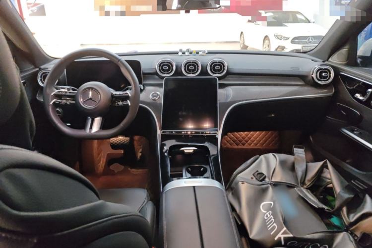 Used Mercedes-Benz C-Class 2024 C 260 L Sport Edition Center Console