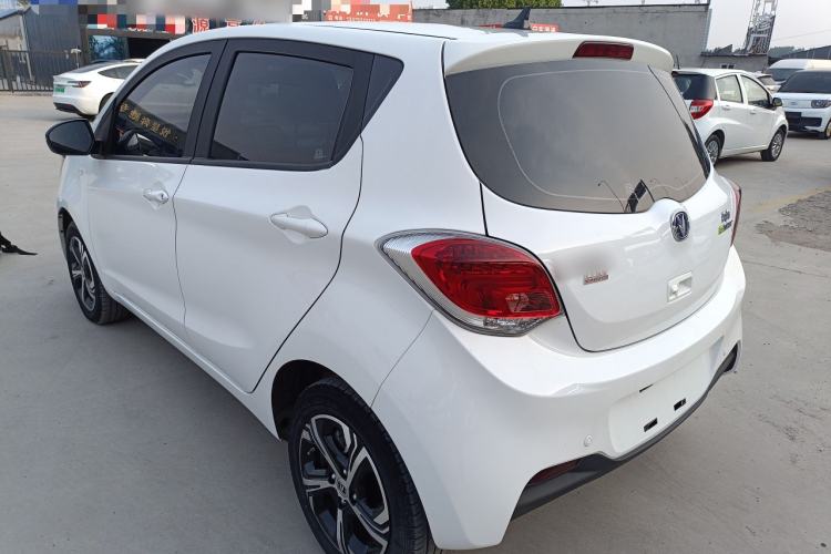 Used CHANGAN Benni E-Star 2022 Charming Edition Colorful Model Lithium Iron Phosphate
