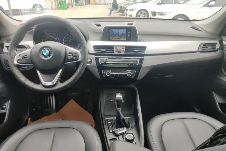 Used BMW X1 2016 sDrive18Li Premium Edition
