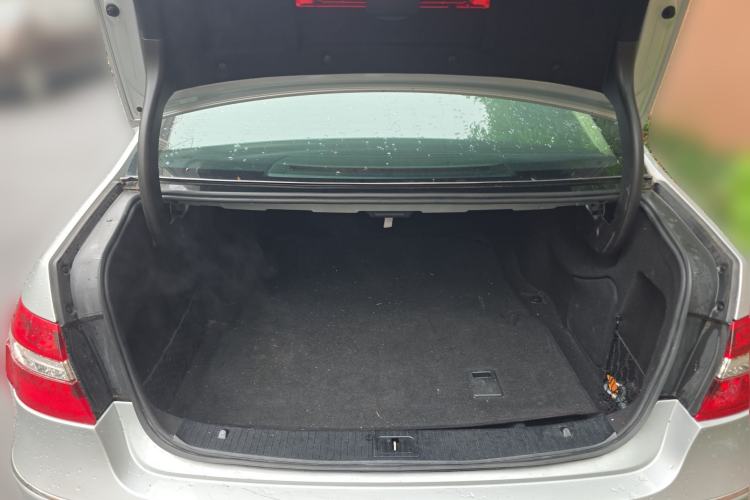 Used Mercedes-Benz E-Class 2011 E 260 L CGI Fashion Model
