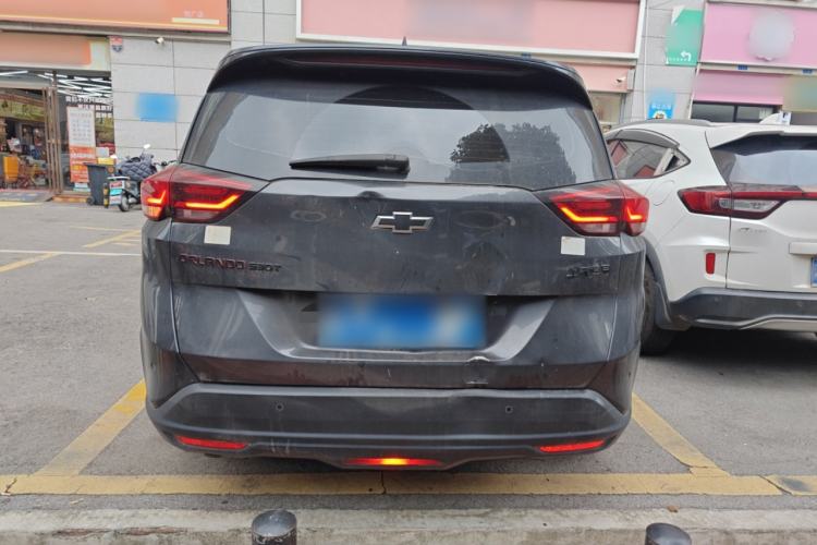 Used Chevrolet Orlando 2020 Light Hybrid Redline 530T Automatic Enjoyment Edition (5+2 Models)
