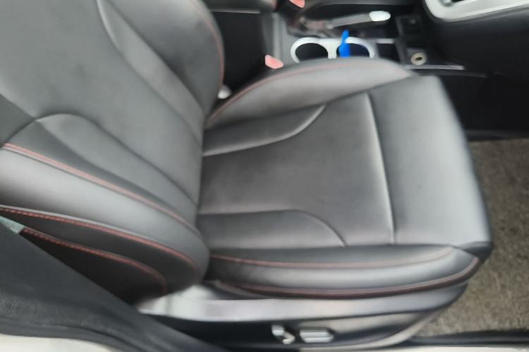 Used Haval H6 2015 Sport Edition 1.5T Automatic Two-Wheel Drive Luxury Model
