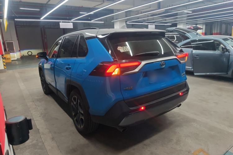 Used Toyota RAV4 2020 2.0L CVT Four-Wheel Drive Prestige Edition
