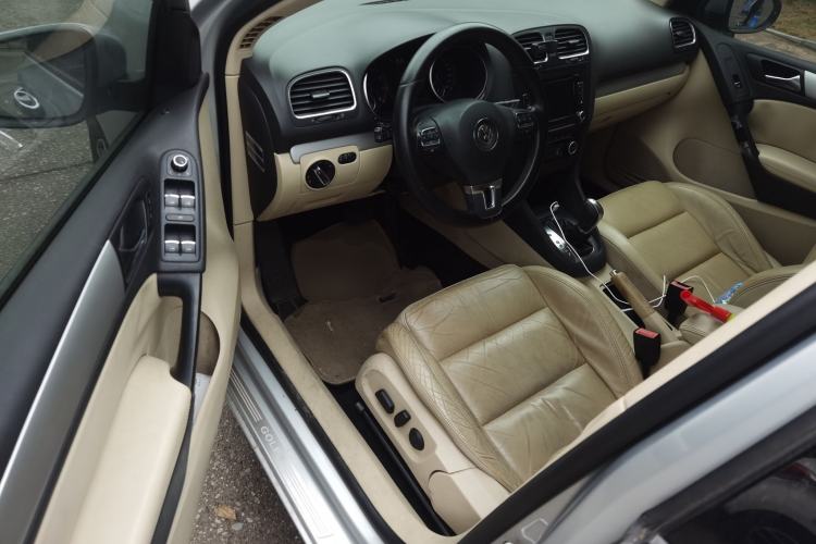 Used Volkswagen Golf 2012 1.4TSI Automatic Luxury Edition
