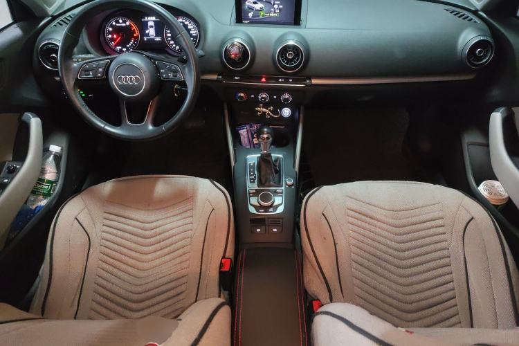 Used Audi A3 2018 30th Anniversary Edition Sportback 35 TFSI Ambition Model
