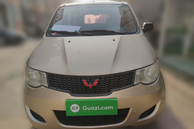 Used Wuling Hongguang 2013 1.5L Base Version
