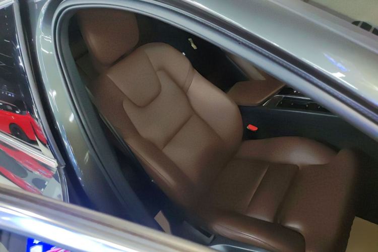 Used Volvo XC60 2021 T5 4x4 Smart Luxury Edition
