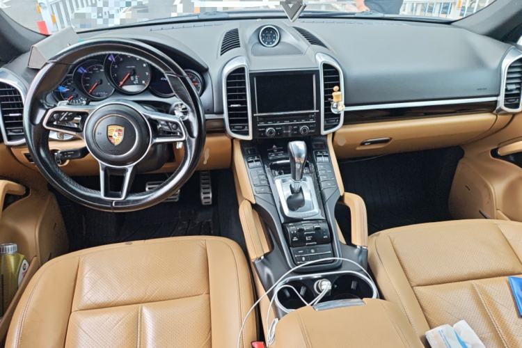 Used Porsche Cayenne 2015 Cayenne 3.0T Center Console