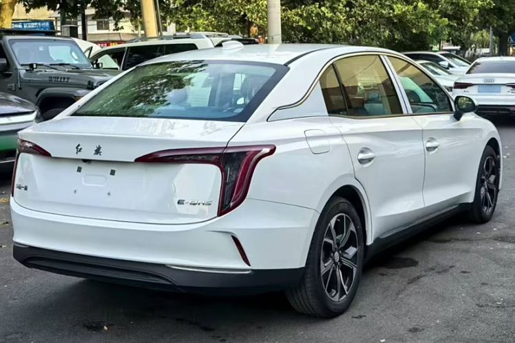 Used Hongqi E-QM5 2023 Revised Version Basic Travel Edition
