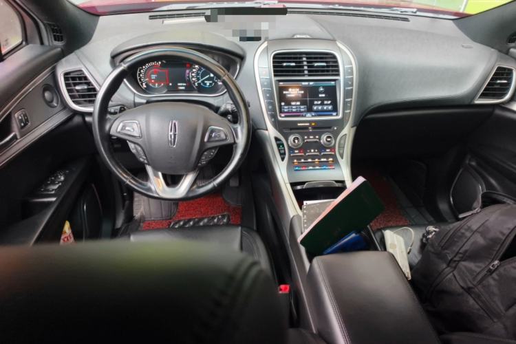 Used Lincoln MKX 2015 2.0T Four-Wheel Drive Luxury Edition Center Console