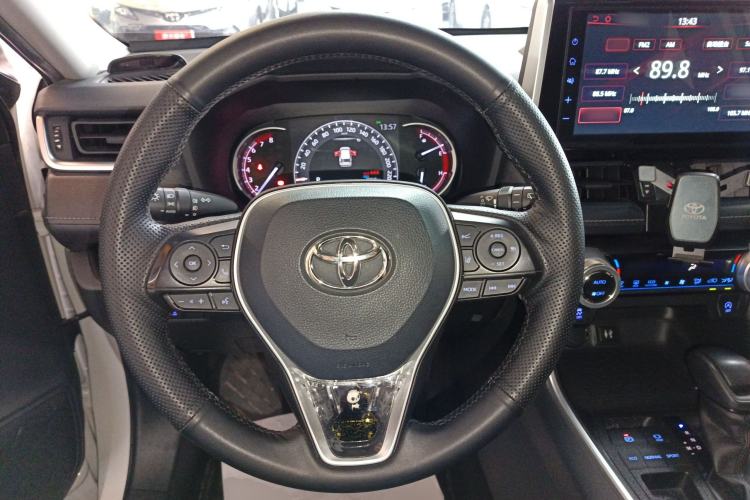 Used Toyota RAV4 2020 2.0L CVT Two-Wheel Drive Fashion Edition