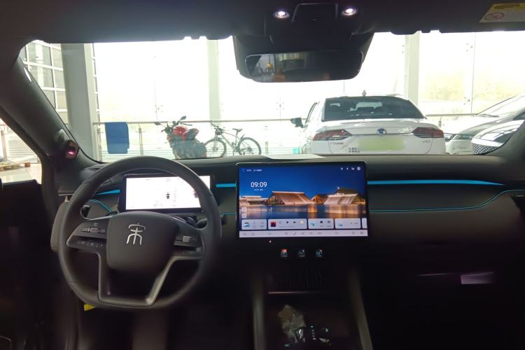 Used BYD Song L EV 2025 Intelligent Driving Version 602 km Range LiDAR-equipped All-Wheel-Drive Type