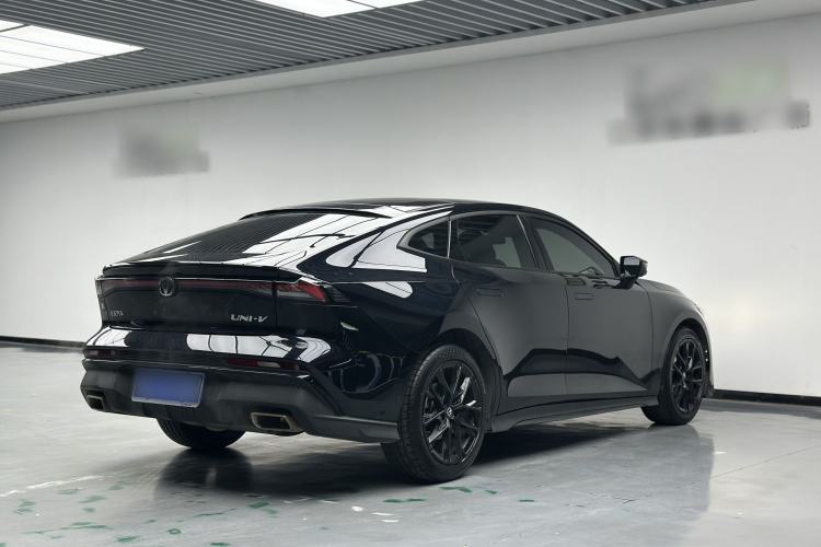 Used CHANGAN UNI-V 2024 1.5T Prestige Edition Exterior 4