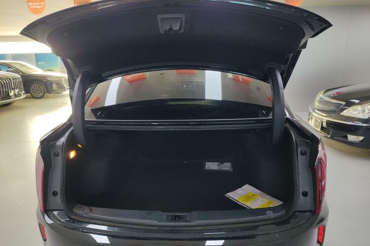 Used Hongqi E-QM5 2024 500km Range Edition