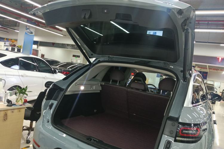 Used Leapmotor C11 2024 All-Electric 580 Luxury Edition Trunk