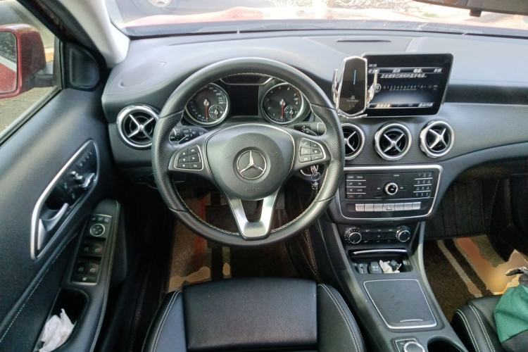 Used Mercedes-Benz GLA 2018 GLA 200 Fashion Model
