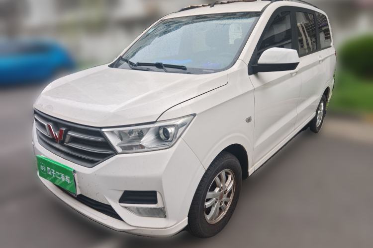 Used Wuling Hongguang 2019 1.5L S Comfort Edition China VI LAR