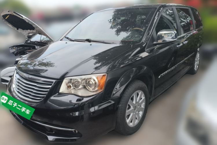Used Chrysler Grand Voyager 2013 3.6L Luxury Edition