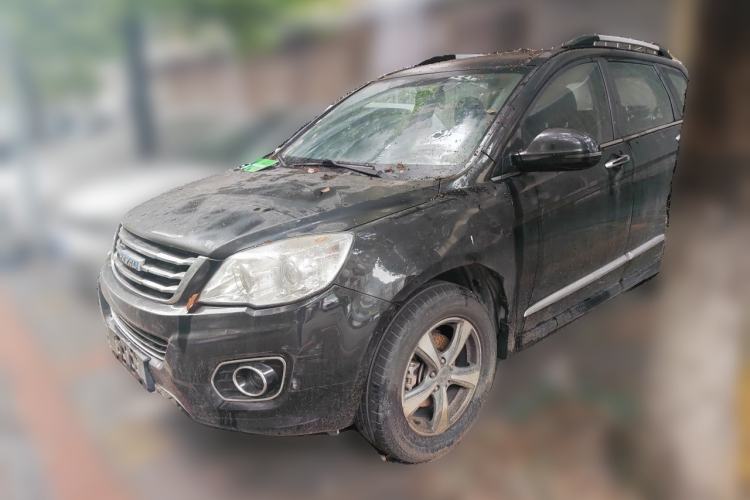 Used Haval H6 2014 Upgraded Model 2.0T Diesel Manual Two-Wheel Drive Urban Version