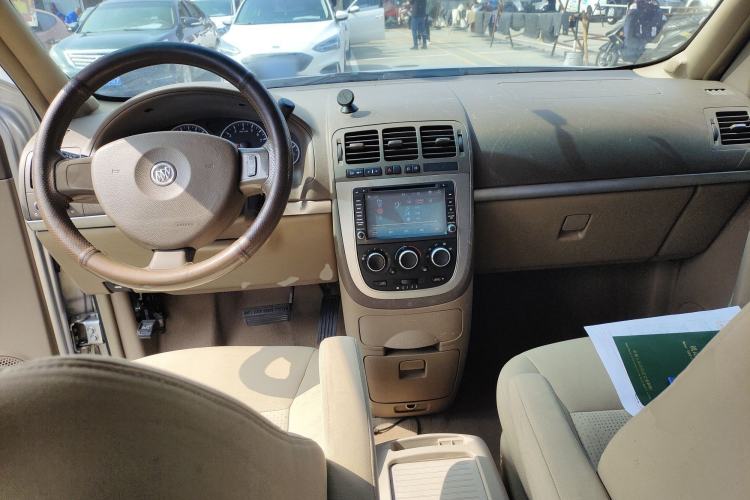 Used Buick GL8 2014 2.4L Classic Edition