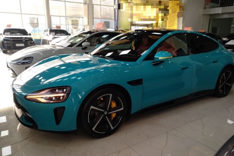 Used Xiaomi Auto SU7 2024 Four-Wheel Drive Ultra-Long Range Advanced Intelligent Driving Max Edition