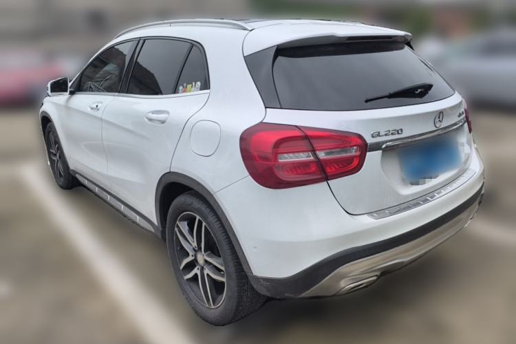 Used Mercedes-Benz GLA 2016 GLA 220 4MATIC Fashion Edition Rear Left 45 Deg