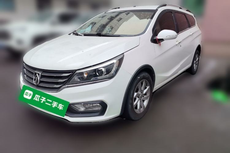Used Baojun 310W 2017 1.5L Manual Fashion Model China V