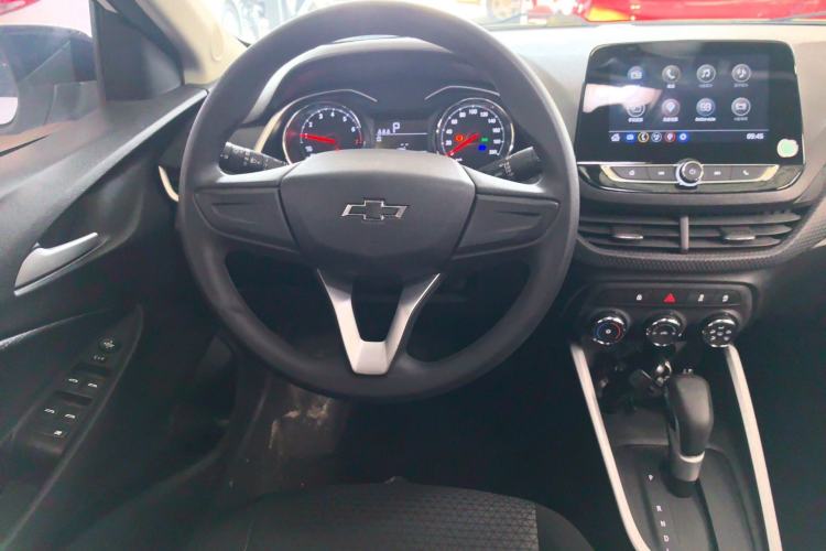 Used Chevrolet Cavalier 2019 325T Dual-Clutch Xinshang Edition Steering Wheel