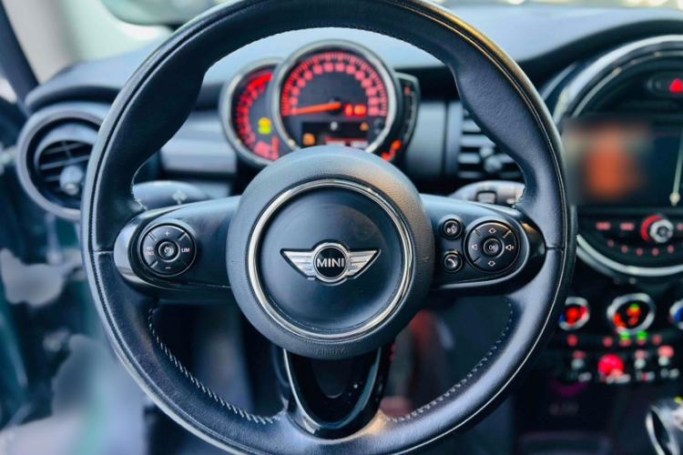 Used MINI MINI 2016 1.5T COOPER Avant-Garde