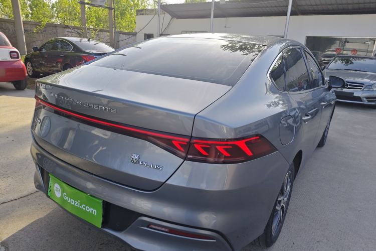 Used BYD Qin PLUS 2023 Champion Edition EV 510KM Leading Model
