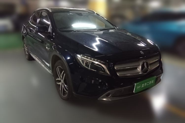 Used Mercedes-Benz GLA 2015 GLA 220 4MATIC Fashion Model
