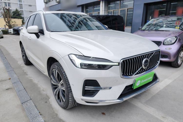 Used Volvo XC60 New Energy 2022 T8 Plug-in Hybrid Long-Range All-Wheel Drive Zhiyuan Luxury Edition