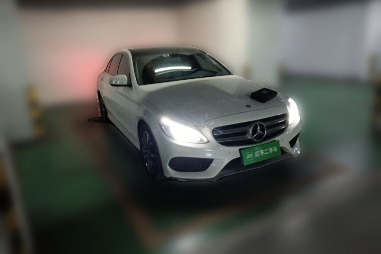 Used Mercedes-Benz C-Class 2015 Revised C 200 L Sport Edition Front Right 45 Deg