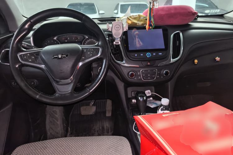 Used Chevrolet Equinox 2018 535T Automatic YuJie Edition