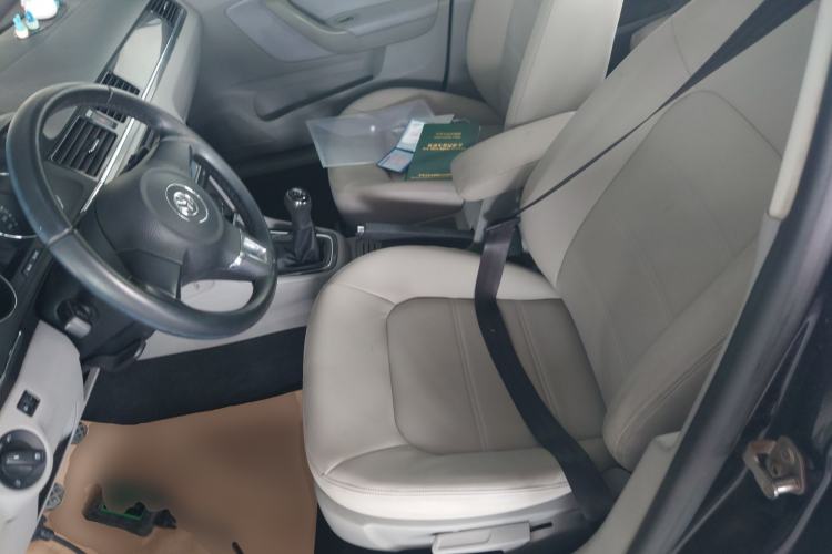 Used Volkswagen Bora 2014 1.6L Manual Fashion Edition
