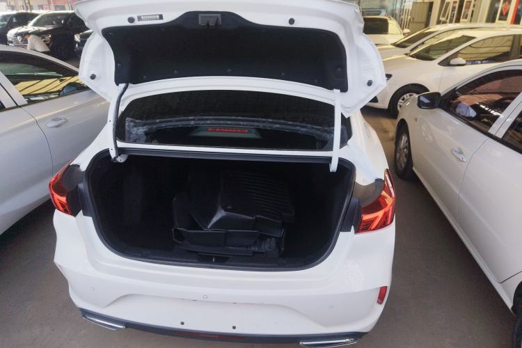 Used CHANGAN Eado 2022 PLUS 1.6L GDI Manual Elite Model Trunk