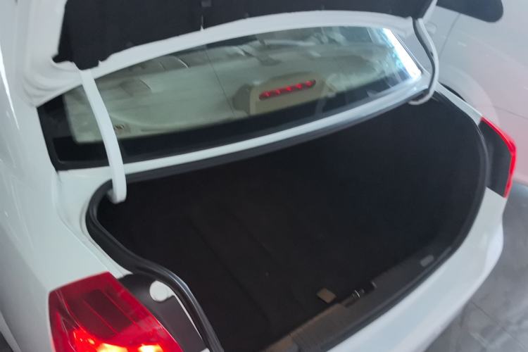 Used Buick Excelle 2013 1.5L Automatic Luxury Model Trunk