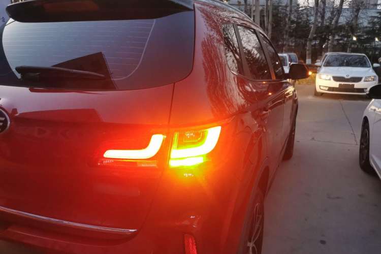 Used Bestune X40 2018 Internet Celebrity Edition 1.6L Automatic Luxury Version