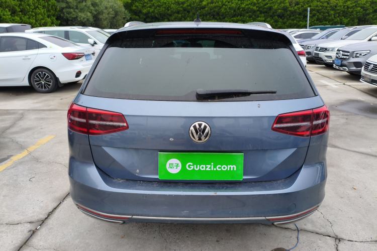 Used Volkswagen Variant 2016 380TSI Two-Wheel Drive R-Line Version Rear