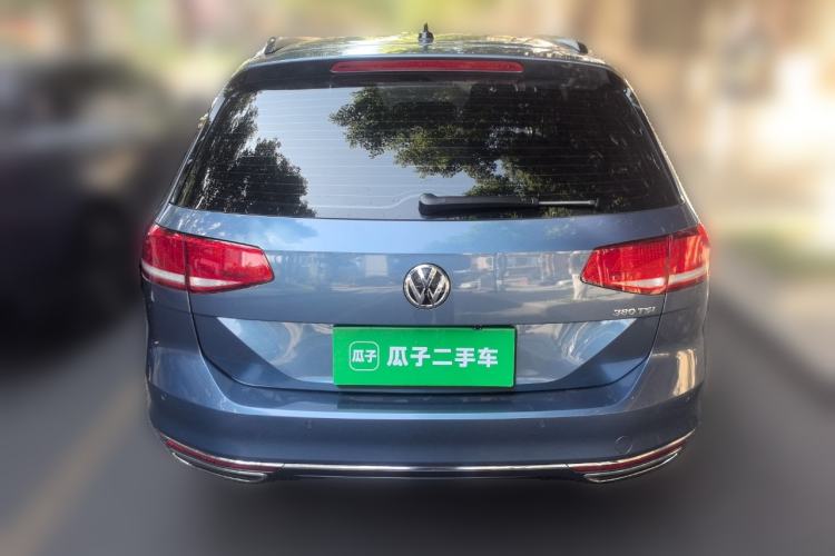 Used Volkswagen Variant 2018 380TSI Two-Wheel Drive Comfort Edition
