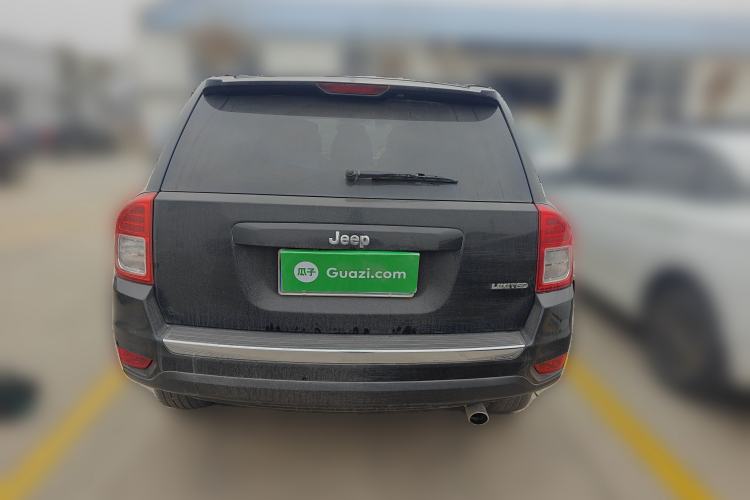 Used Jeep Compass 2012 2.0L two-wheel drive luxury version