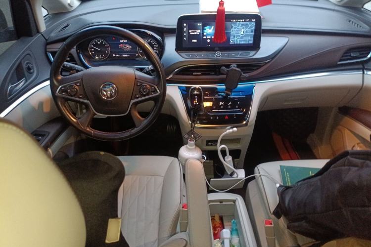 Used Buick GL8 2022 Land Business Class 652T Luxury Model
